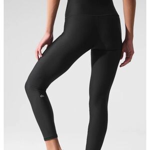 ALO Yoga Black High-Waist Airlift Legging